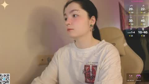 Snapshot of luna_moon13 chatting on May 2, 2026, 1:21 am Luna online show from May 2, 2026, 1:21 am