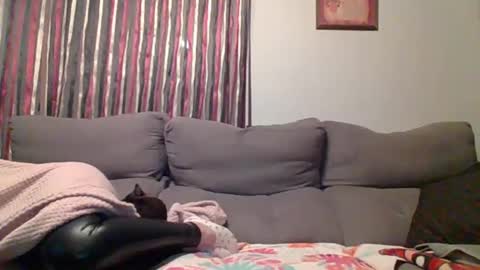Snapshot of luna_perversa11 chatting on November 8, 2025, 6:40 pm Luna online show from November 8, 2025, 6:40 pm