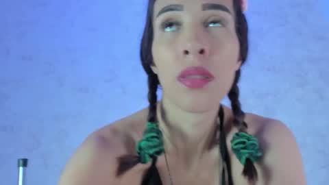 Snapshot of luna_shea chatting on March 17, 2026, 11:46 am Luna online show from March 17, 2026, 11:46 am