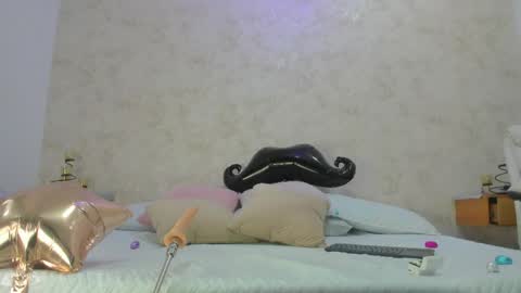 Snapshot of luna_shea chatting on March 21, 2026, 12:10 pm Luna online show from March 21, 2026, 12:10 pm