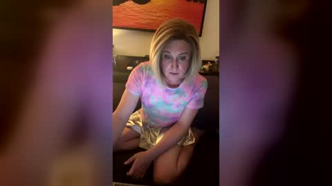 Snapshot of luna_stardust chatting on July 25, 2026, 3:48 am Luna Stardust online show from July 25, 2026, 3:48 am
