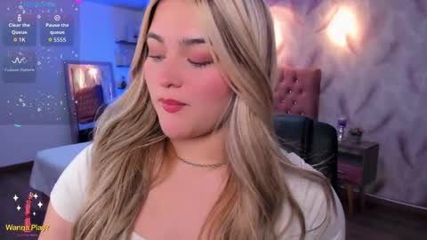 Snapshot of luna_volk chatting on January 16, 2026, 3:10 am Luna online show from January 16, 2026, 3:10 am