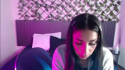 Snapshot of lunaaa_07 chatting on April 9, 2026, 10:53 am lunaaa_07 online show from April 9, 2026, 10:53 am