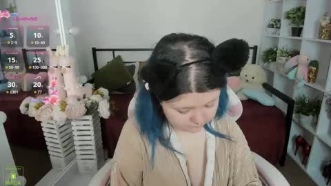 Luna online show from April 11, 2026, 6:40 am