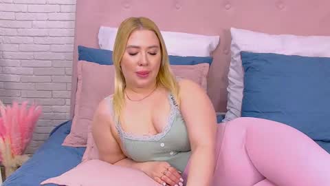 LunaHouston online show from January 31, 2026, 7:11 pm