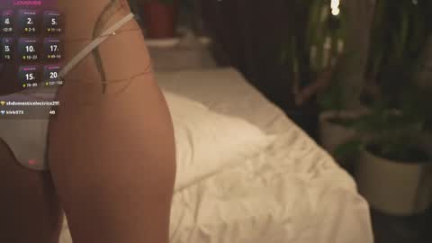 lunalike online show from April 18, 2026, 7:58 pm