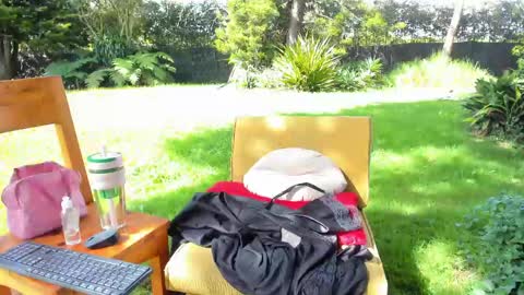 Snapshot of lunaluxe1001 chatting on May 28, 2026, 2:03 pm lunaluxe1001 online show from May 28, 2026, 2:03 pm