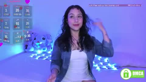 Snapshot of lunamoonroe chatting on July 6, 2026, 3:36 am Luna Monroe online show from July 6, 2026, 3:36 am