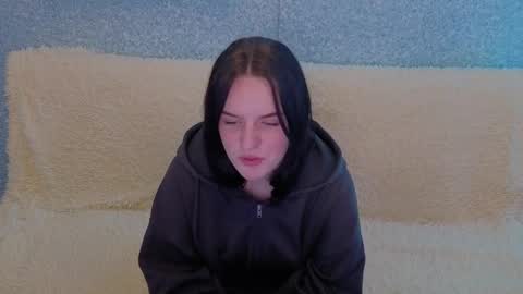 Valeria online show from March 25, 2026, 11:27 am