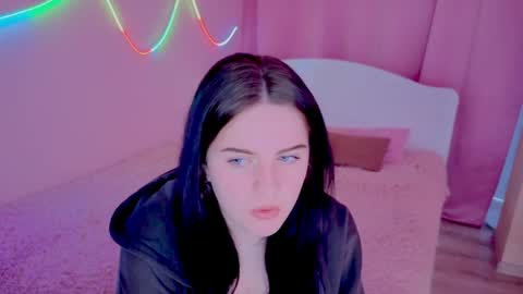 Valeria online show from April 20, 2026, 3:42 am
