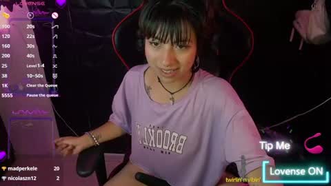 lunarichy online show from July 2, 2026, 3:45 am