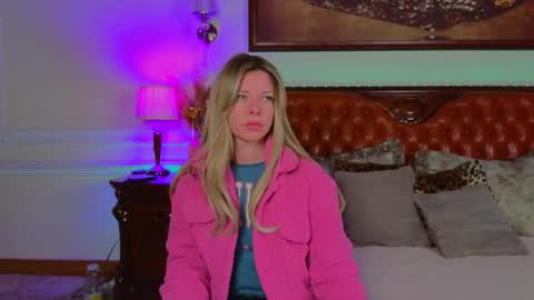 Luna Rishi online show from February 3, 2026, 6:11 am