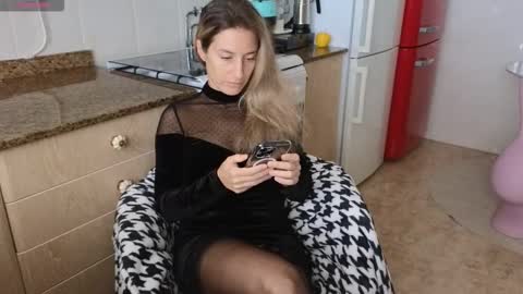  Luna online show from March 7, 2026, 1:08 pm