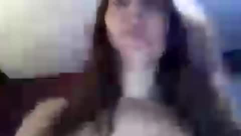 lunasecretadmirer online show from July 19, 2026, 9:02 am