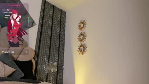 Luna   online show from March 17, 2026, 12:48 am