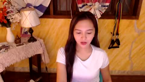 Snapshot of lunawinks_ chatting on March 28, 2026, 5:01 pm lunawinks_ online show from March 28, 2026, 5:01 pm