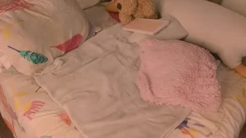 Snapshot of lunita_galaxy chatting on September 11, 2025, 2:11 am Luna Galaxy online show from September 11, 2025, 2:11 am