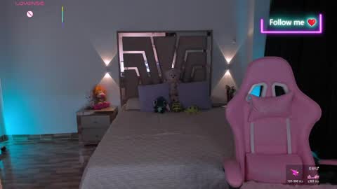 LUNA ROSE online show from May 29, 2026, 3:26 am