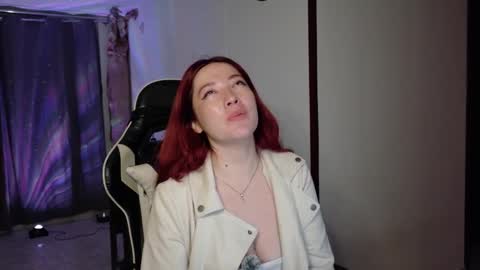 Luna online show from October 26, 2025, 1:22 am