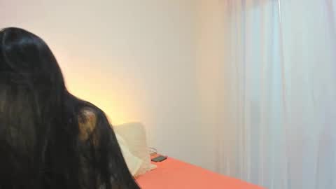 Snapshot of lunnarossee chatting on November 9, 2025, 8:40 pm online show from November 9, 2025, 8:40 pm