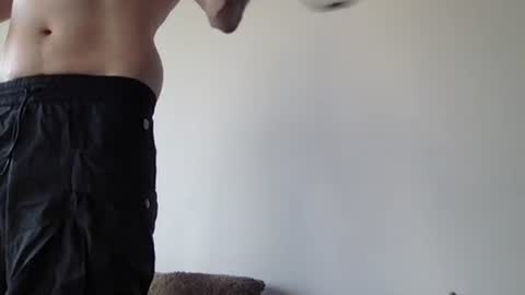 Snapshot of lupine_666 chatting on September 19, 2025, 7:32 am Lupine online show from September 19, 2025, 7:32 am