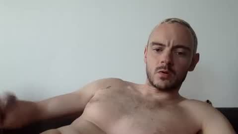 Snapshot of lupine_666 chatting on September 21, 2025, 3:13 pm Lupine online show from September 21, 2025, 3:13 pm