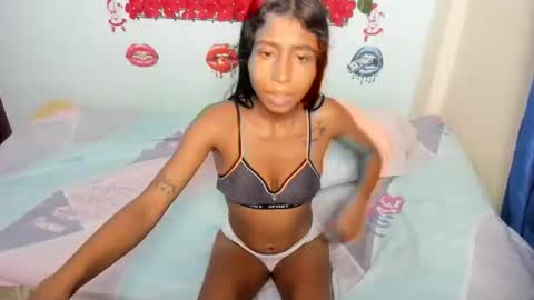 Snapshot of lupita_hot77 chatting on November 1, 2025, 5:09 am lupita_hot77 online show from November 1, 2025, 5:09 am