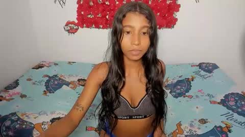 lupita_hot77 online show from February 24, 2026, 4:43 am