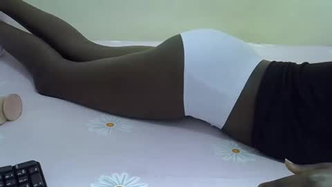 Snapshot of lupitah_ chatting on December 10, 2024, 7:47 am sweet girl online show from December 10, 2024, 7:47 am