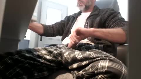 lure4beef online show from December 15, 2024, 11:45 am