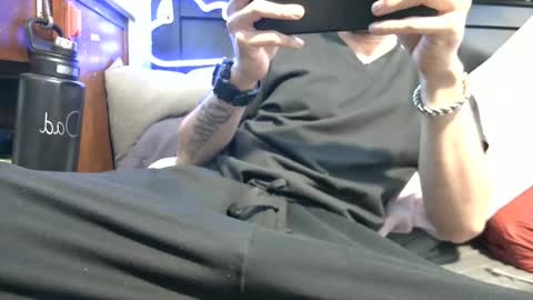 Snapshot of lurkus chatting on October 29, 2025, 7:54 am lurkus online show from October 29, 2025, 7:54 am