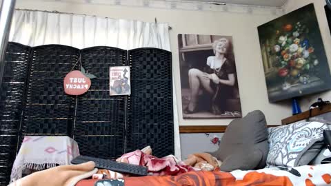 Snapshot of lusciouslibra82 chatting on September 8, 2025, 11:59 pm .Clarissa. Follow me on Instagram   miss buns  online show from September 8, 2025, 11:59 pm