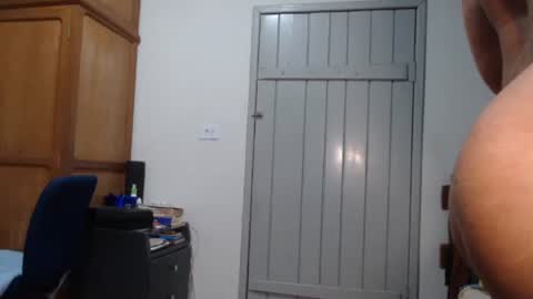 Snapshot of lusexyhot chatting on November 13, 2025, 3:27 am lusexyhot online show from November 13, 2025, 3:27 am