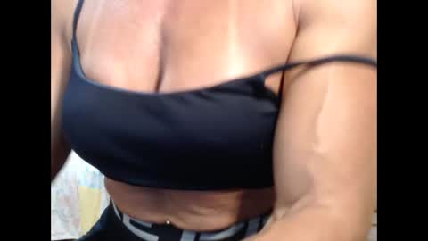 Snapshot of lusexyhot chatting on January 18, 2026, 8:34 pm lusexyhot online show from January 18, 2026, 8:34 pm