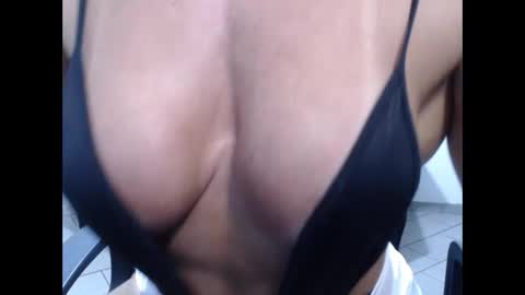 Snapshot of lusexyhot chatting on February 3, 2026, 1:48 am lusexyhot online show from February 3, 2026, 1:48 am