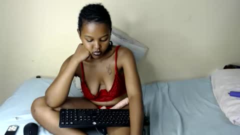 Snapshot of lush_goddess chatting on May 11, 2026, 2:45 pm shan online show from May 11, 2026, 2:45 pm