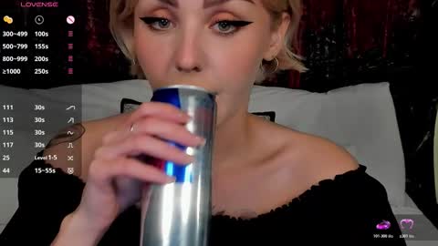 Snapshot of lushcherry chatting on October 31, 2025, 7:59 pm your sweet Liana online show from October 31, 2025, 7:59 pm