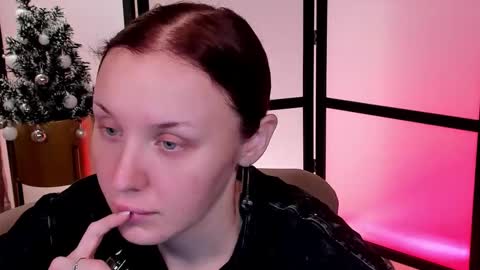 your sweet Liana online show from January 13, 2026, 3:12 am