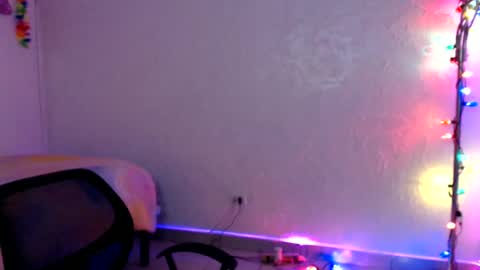 Snapshot of lusrodri chatting on July 1, 2026, 3:41 am Sebastian E. online show from July 1, 2026, 3:41 am