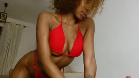 Snapshot of lust4karly_ chatting on January 4, 2025, 9:31 pm Karly follow for next broadcast updates kisses online show from January 4, 2025, 9:31 pm