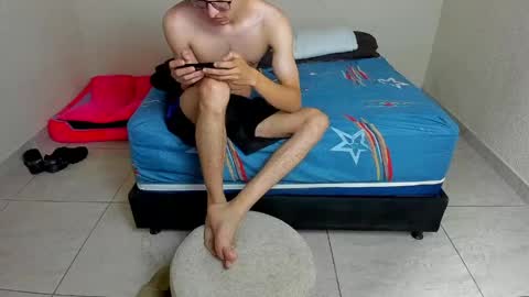 Lucy  David online show from April 4, 2026, 1:04 am