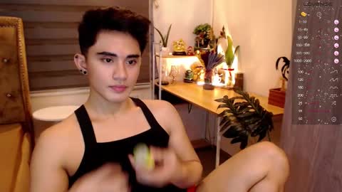 Snapshot of lustdesirex19 chatting on December 4, 2025, 6:23 am David online show from December 4, 2025, 6:23 am