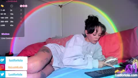 Snapshot of lustforlola chatting on December 10, 2024, 3:41 am LOLA online show from December 10, 2024, 3:41 am