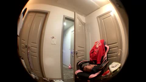 LOLA online show from January 14, 2025, 6:56 am