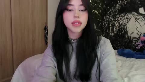 Snapshot of lustful_aprilx chatting on February 18, 2025, 8:58 pm Valerie April online show from February 18, 2025, 8:58 pm