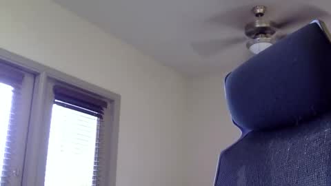 LustfulLives online show from April 29, 2026, 6:03 pm