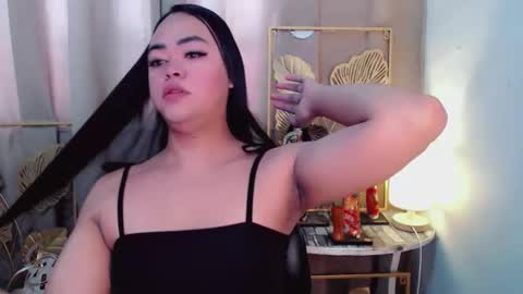 Snapshot of lustfuloffendertrina chatting on May 11, 2026, 2:39 am Trina online show from May 11, 2026, 2:39 am