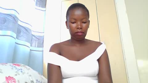 Snapshot of lustrousnerd chatting on January 16, 2026, 4:49 am Noreh online show from January 16, 2026, 4:49 am