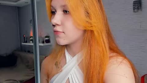 Snapshot of lusty_miss_di chatting on March 2, 2025, 7:21 am Isabel online show from March 2, 2025, 7:21 am