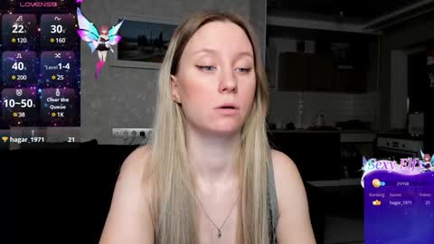 LusyaGreenberg online show from February 7, 2025, 4:35 pm
